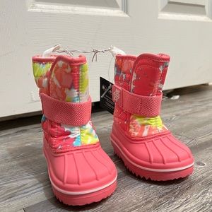 Snow Boots